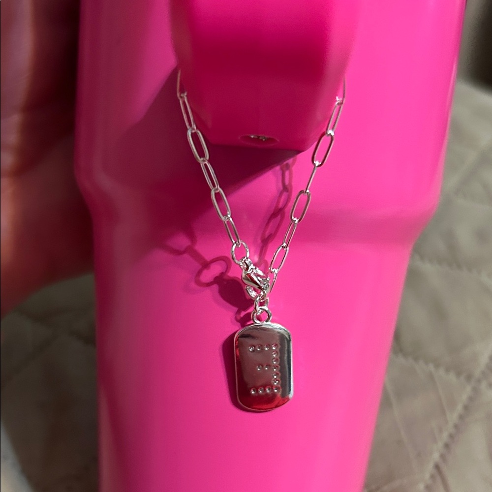 Silver Initial E Tumbler Charm - Picture 3 of 3